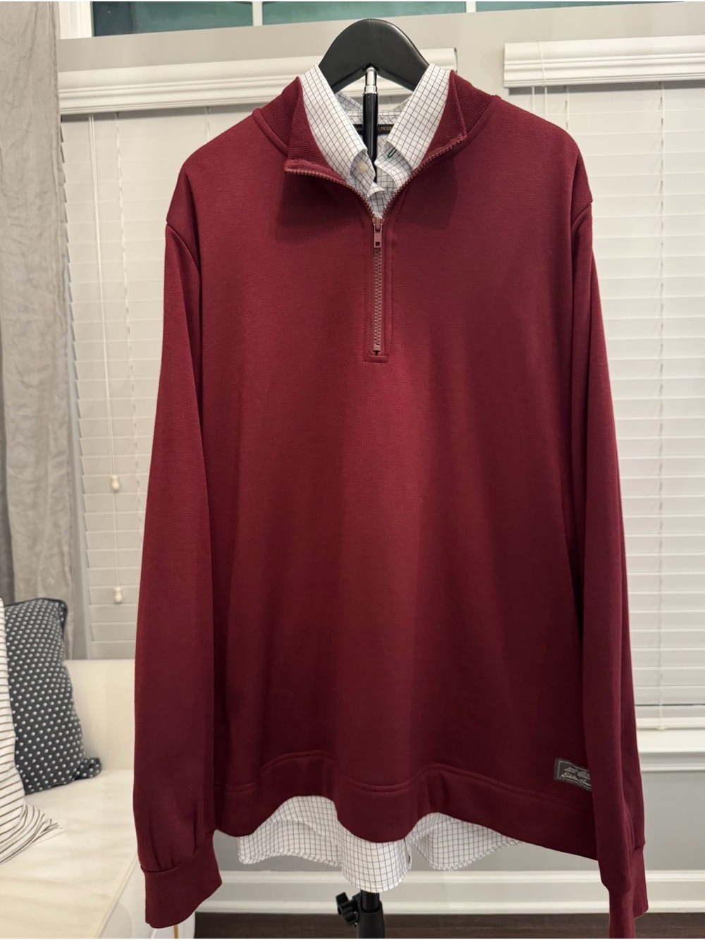 Men's Quarter-Zip Sweater Pullover - Burgundy
